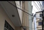 Cho thuê nhà ngõ 135 Cầu Giấy, 40m2, 4 tầng, 4 ngủ, 3 WC, 12 Triệu - cho làm VP cty, KD onl, ở